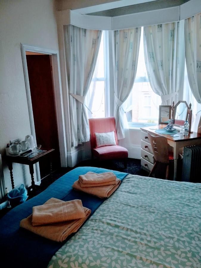 Schofield Guest House Bridlington Ngoại thất bức ảnh