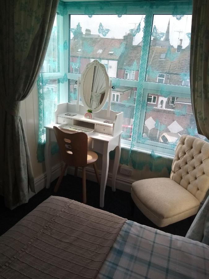 Schofield Guest House Bridlington Ngoại thất bức ảnh